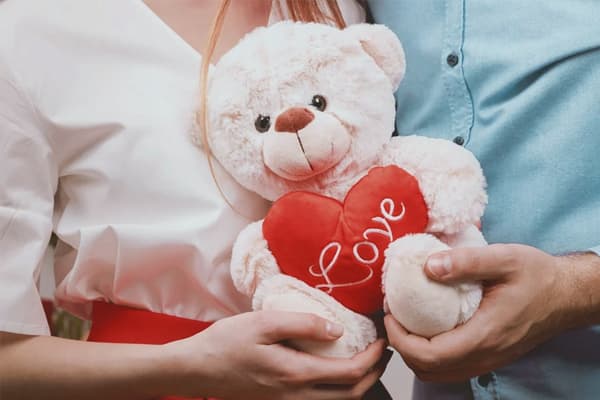 Gấu bông tặng bạn gái